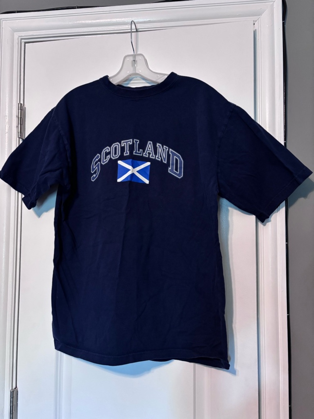 100% cotton Navy Scotland Graphic Tee Size XL